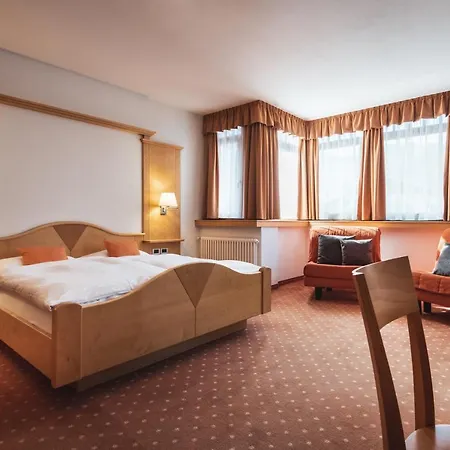 Berghotel Majarei-3